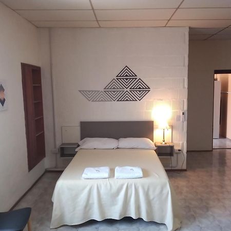 Atenea Departamentos Temporarios Villa María المظهر الخارجي الصورة